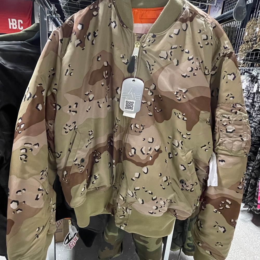 ALPHA INDUSTRIES MA-1 Chocolate Chip Camo Flight Jacket